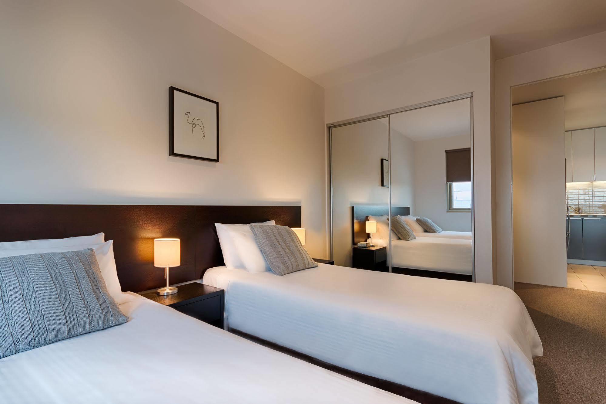 Caroline Serviced Apartments Brighton Melbourne Exterior foto